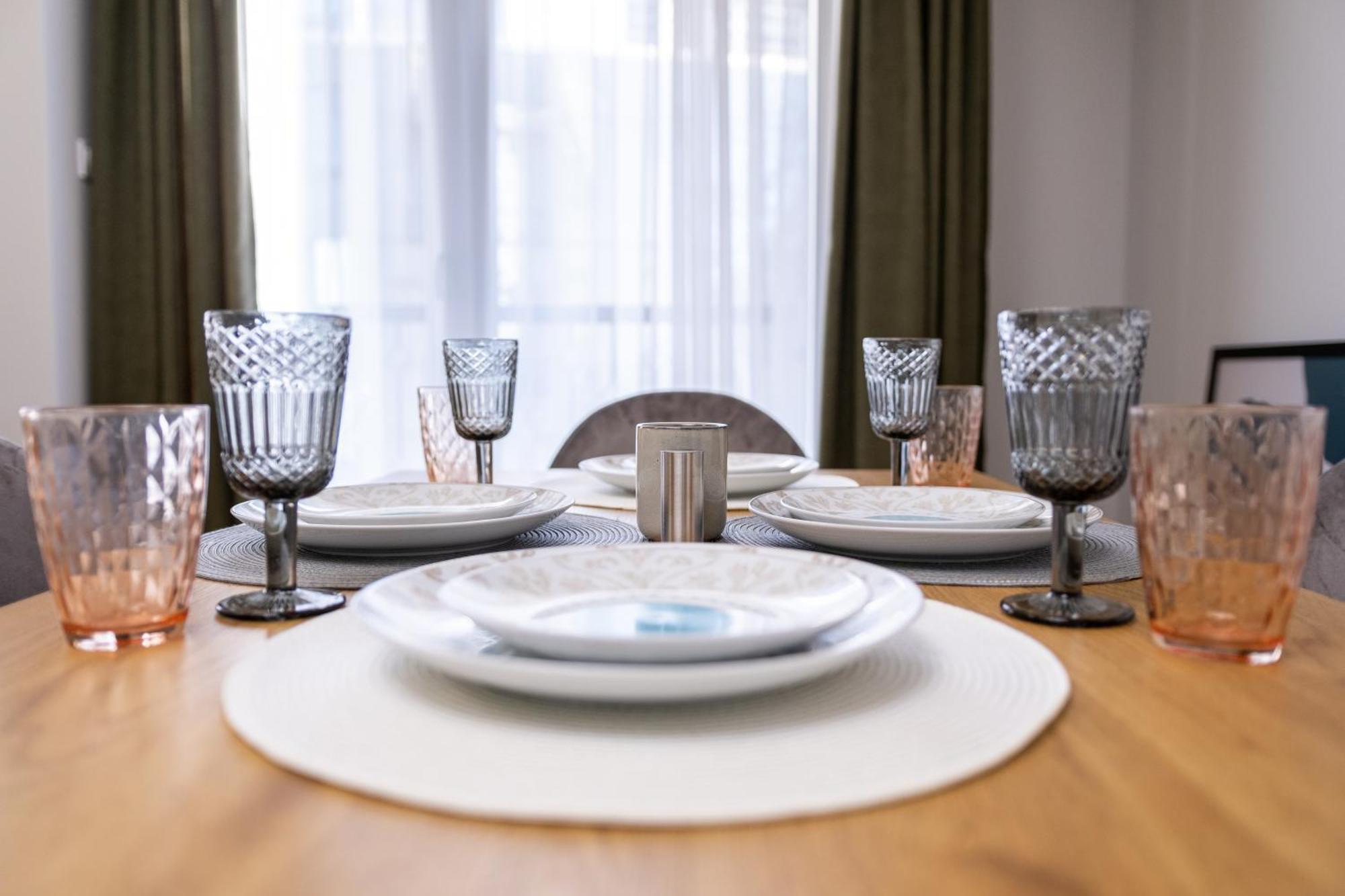 Modern & Elegant City Center Apartments Пловдив Екстериор снимка
