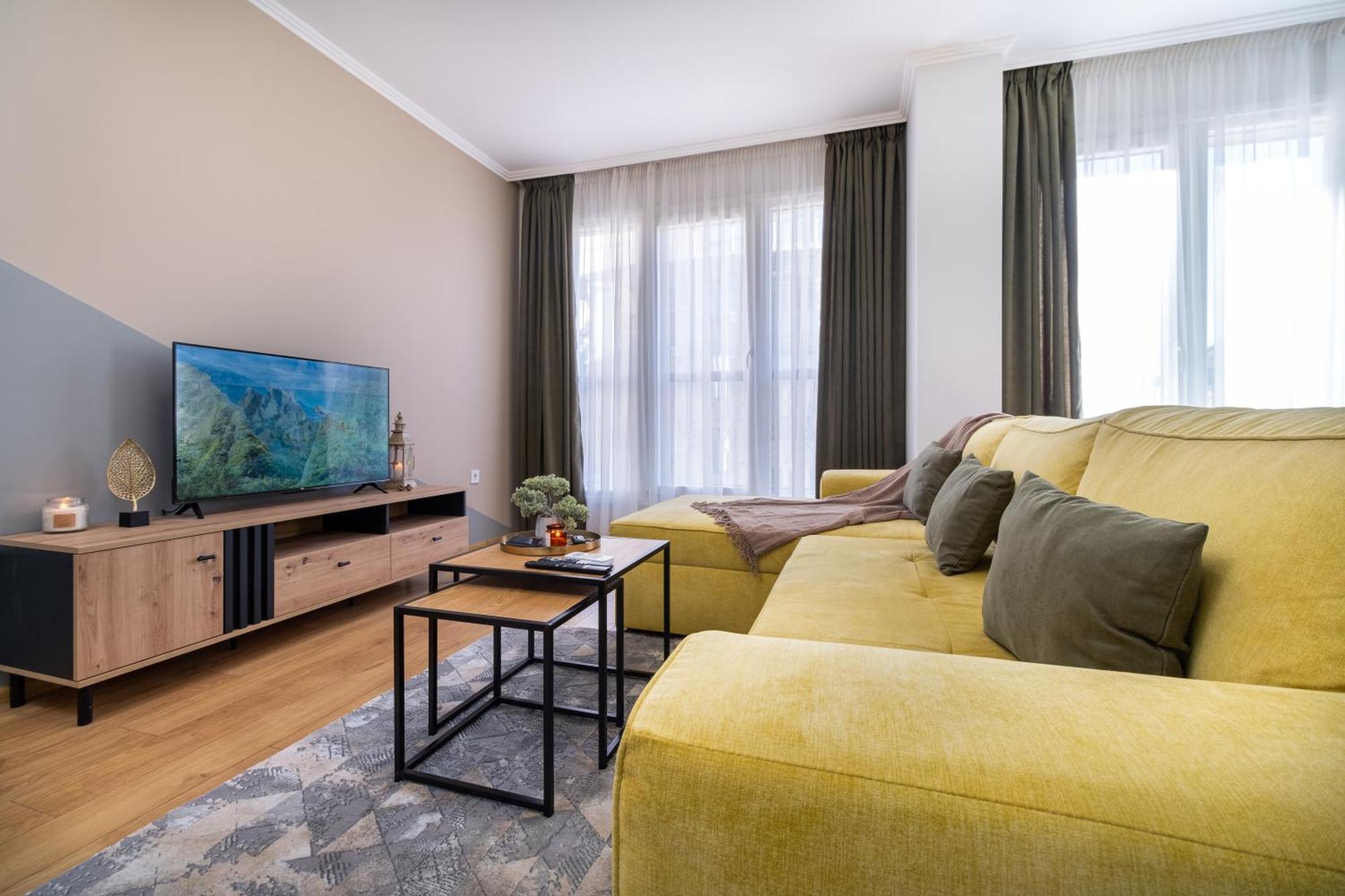 Modern & Elegant City Center Apartments Пловдив Екстериор снимка