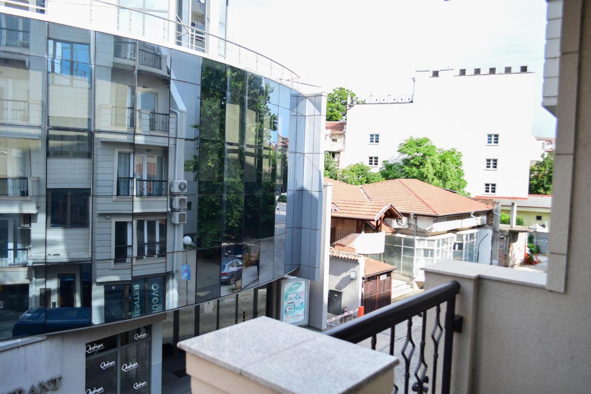 Modern & Elegant City Center Apartments Пловдив Екстериор снимка