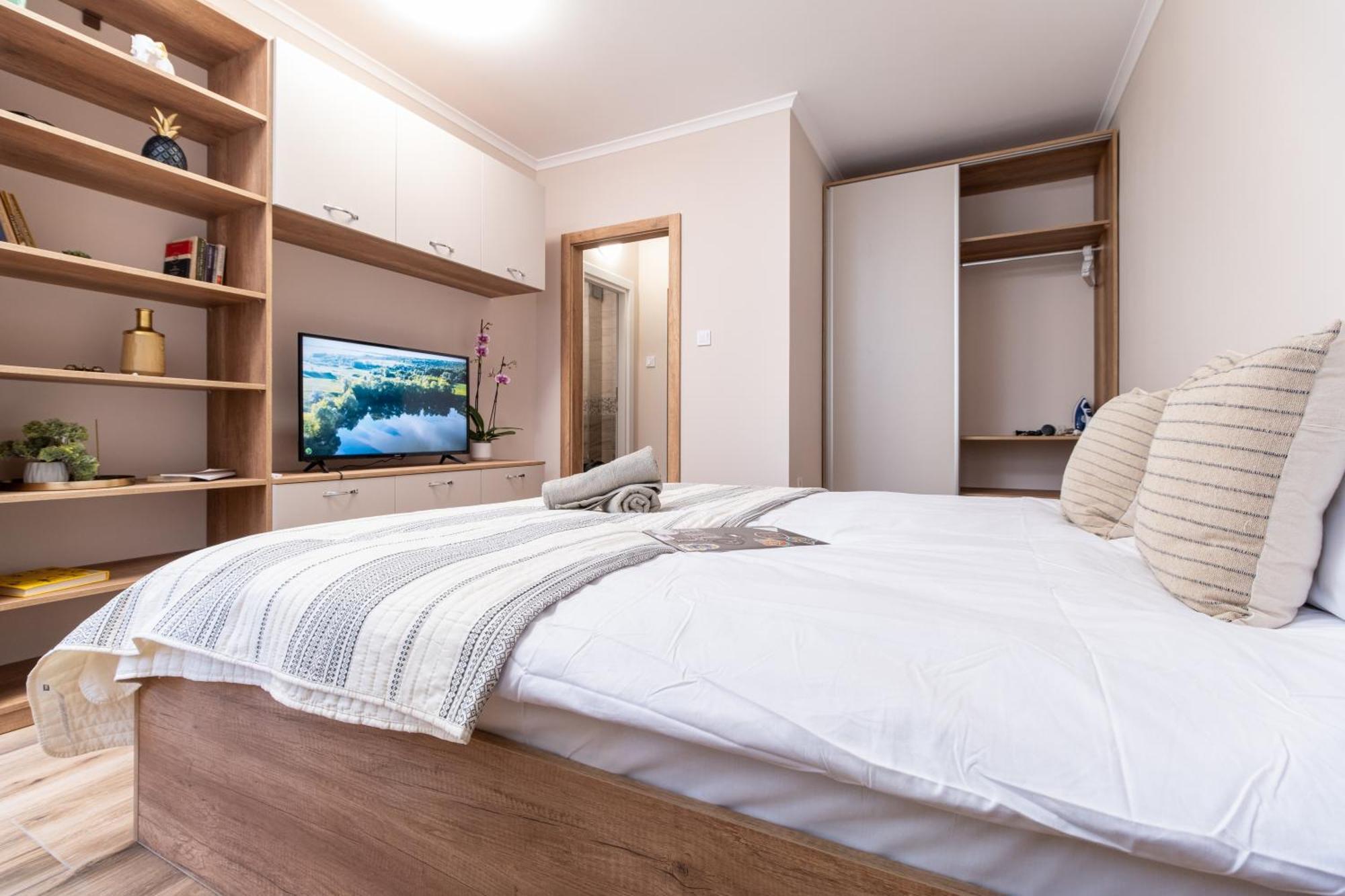 Modern & Elegant City Center Apartments Пловдив Екстериор снимка