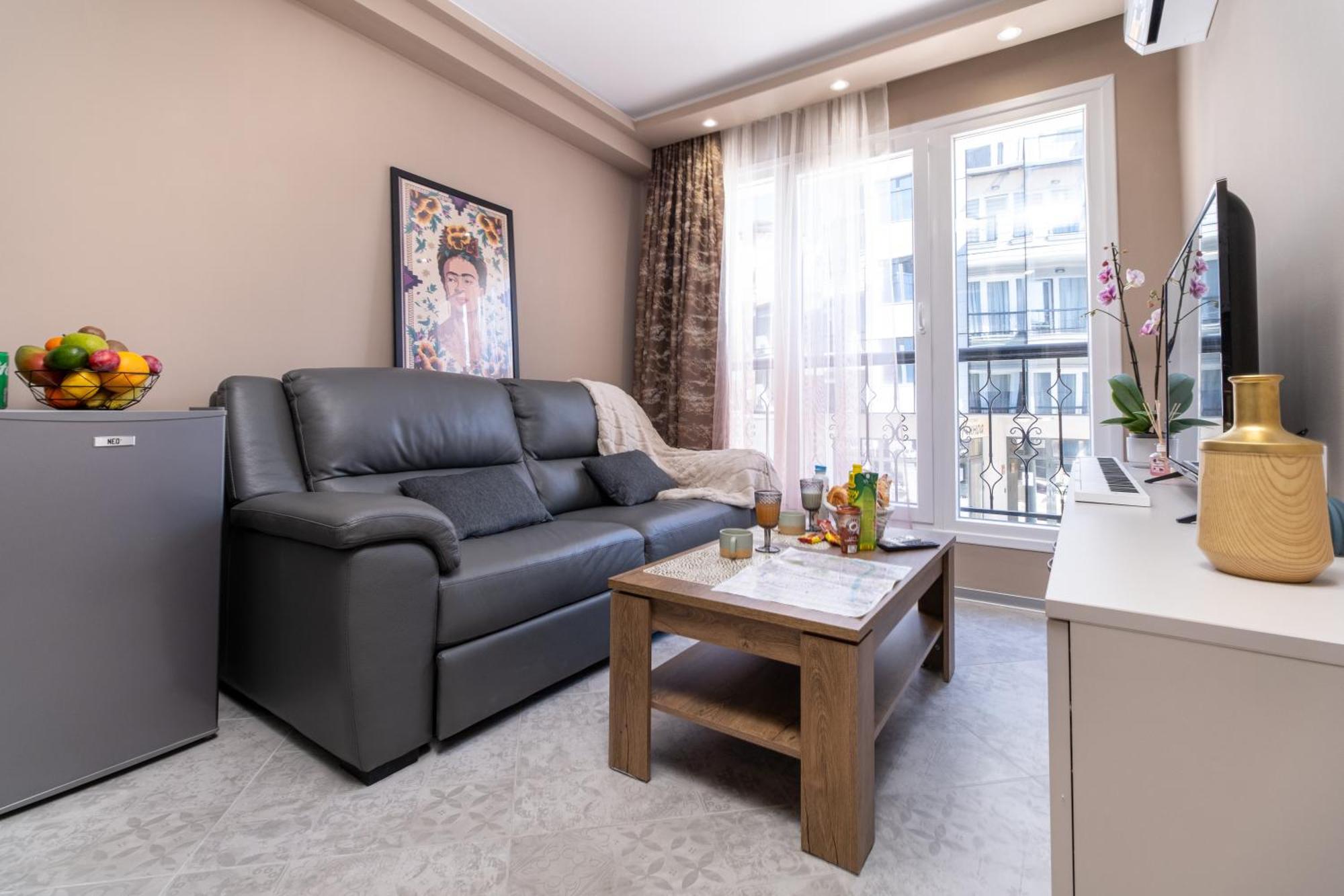 Modern & Elegant City Center Apartments Пловдив Екстериор снимка